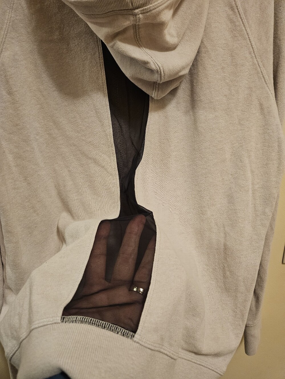 Victoria Sport/Victoria Secret; full-zip hoodie; light Taupe/Gray color; large - Picture 9 of 13